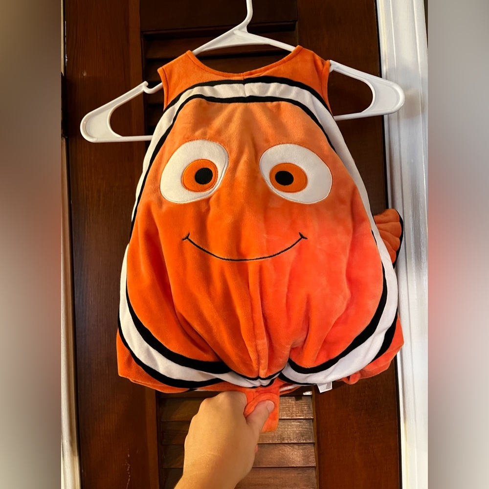 Disney Baby Finding Nemo Costume Size 6-12 Months